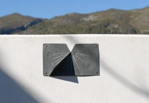 zinc sundial